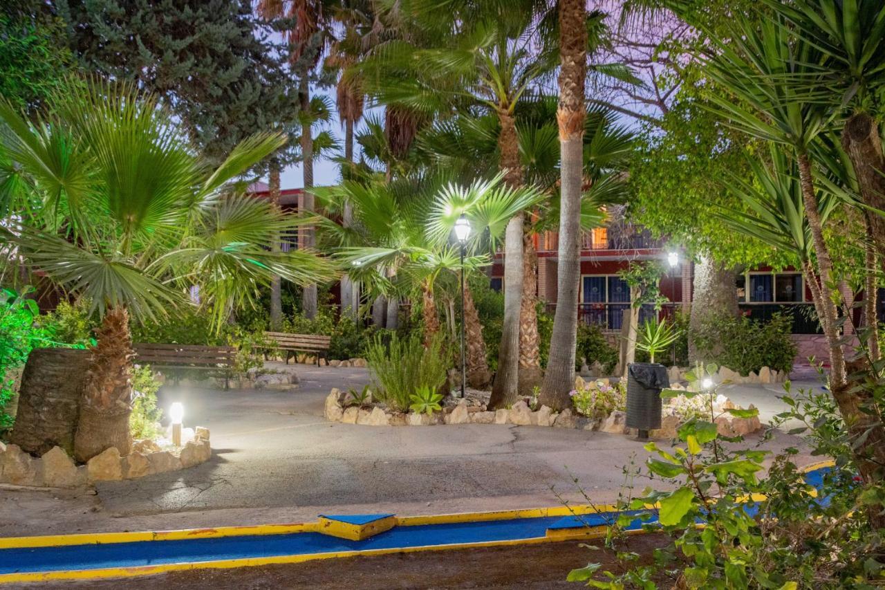 Apartamentos Palasiet Benidorm Buitenkant foto