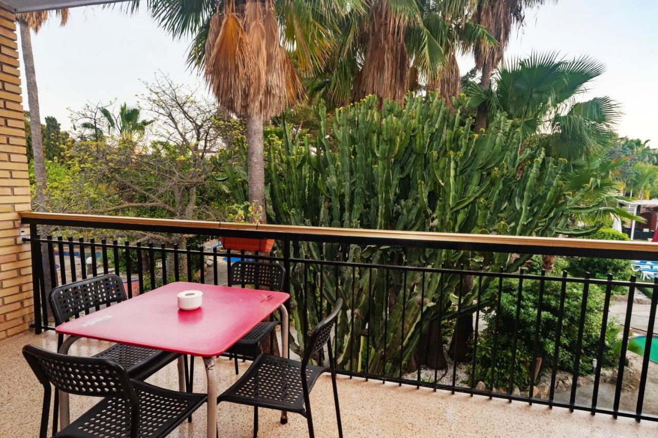Apartamentos Palasiet Benidorm Buitenkant foto