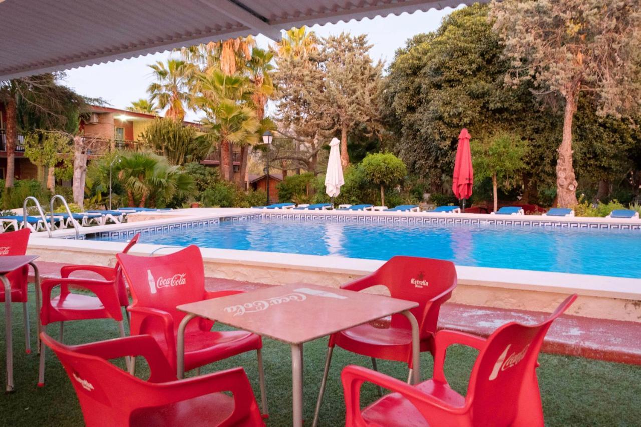 Apartamentos Palasiet Benidorm Buitenkant foto