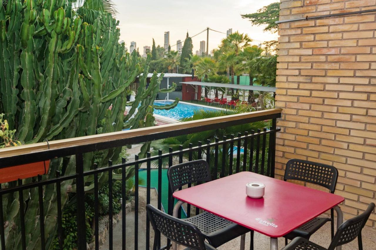 Apartamentos Palasiet Benidorm Buitenkant foto