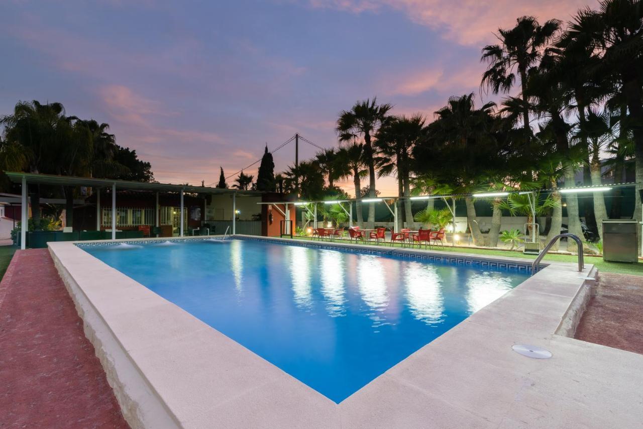 Apartamentos Palasiet Benidorm Buitenkant foto